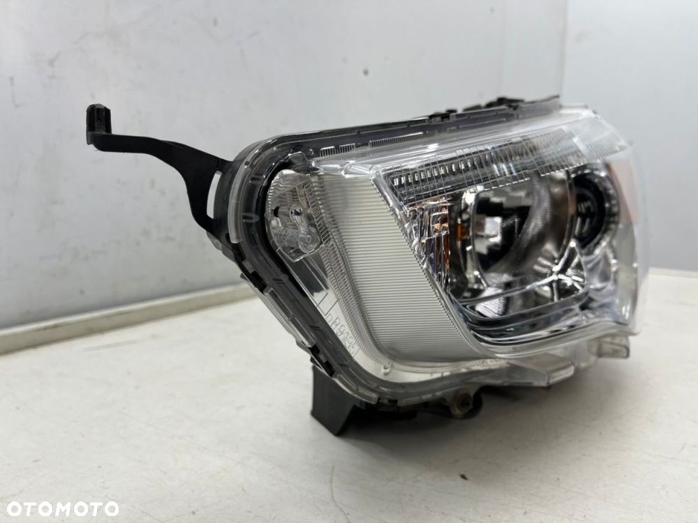 Lampa reflektor Mitsubishi ASX I Outlander Sport 10-19r. lewa przednia SOCZEWKA Europa oryginal - 2