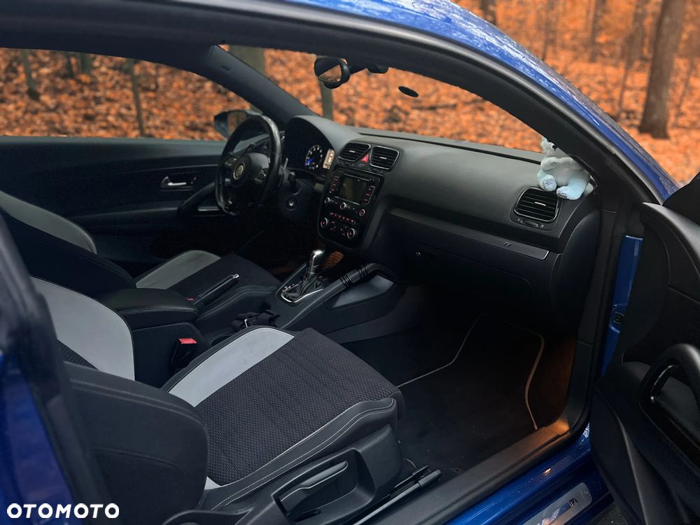 Volkswagen Scirocco 2.0 TSI R DSG - 9