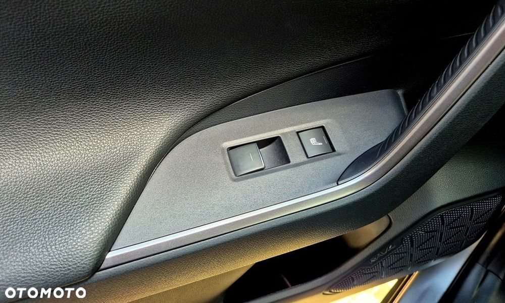 Toyota RAV4 2.5 Plug-In Hybrid GR Sport 4x4 - 17