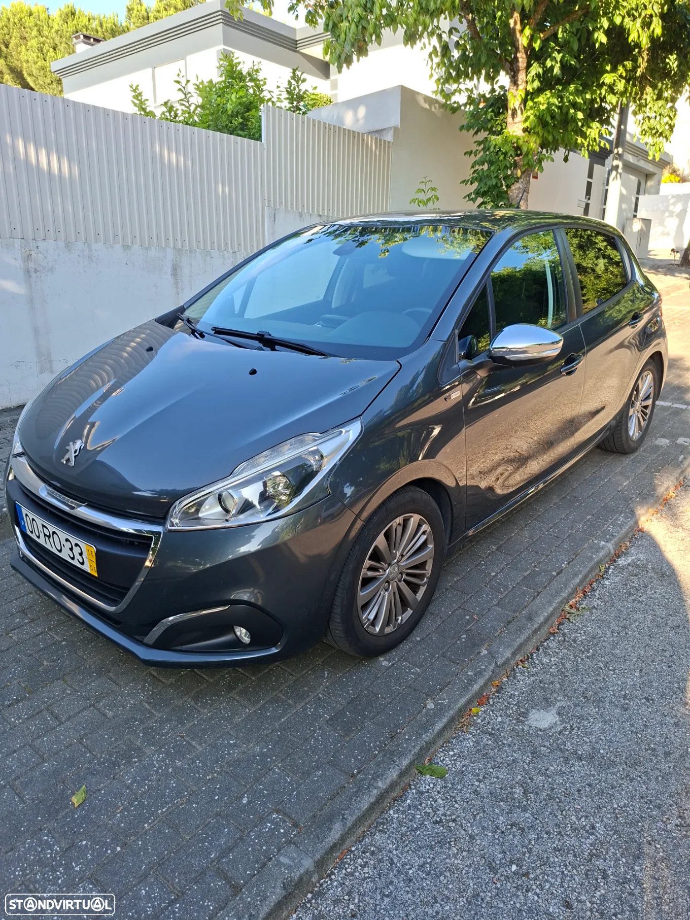 Peugeot 208 1.6 BlueHDi Style - 3
