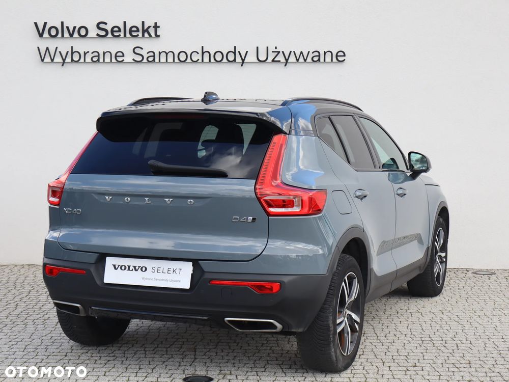 Volvo XC 40 D4 AWD R-Design - 7