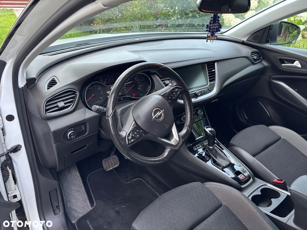 Opel Grandland X 1.2 T GPF Ultimate S&S - 10