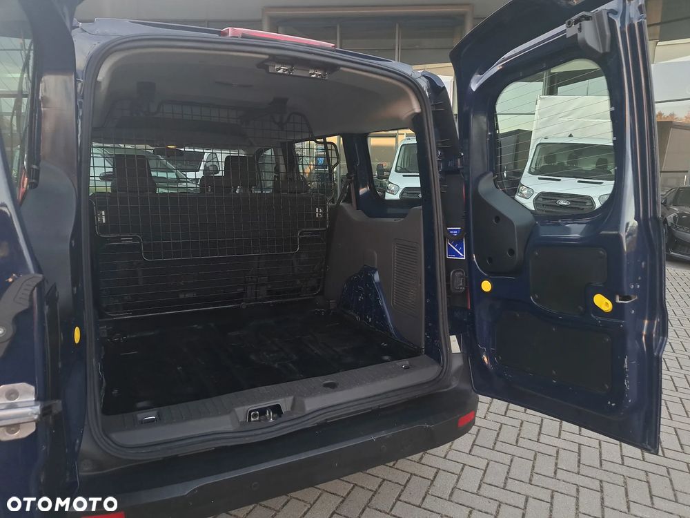 Ford Transit Connect - 12