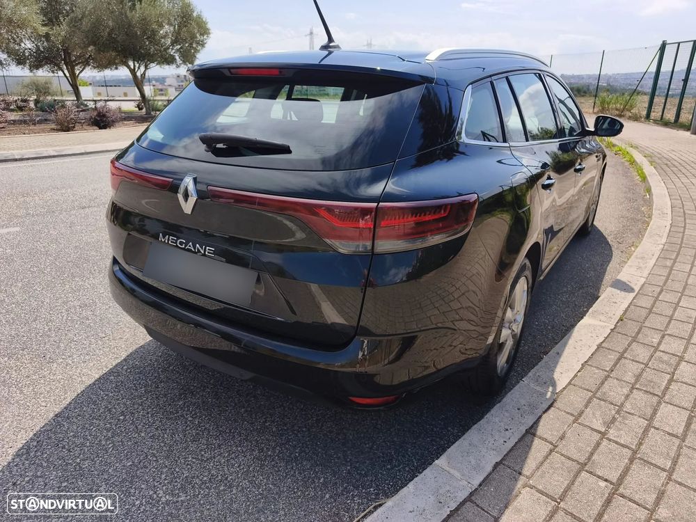 Renault Mégane Sport Tourer - 5