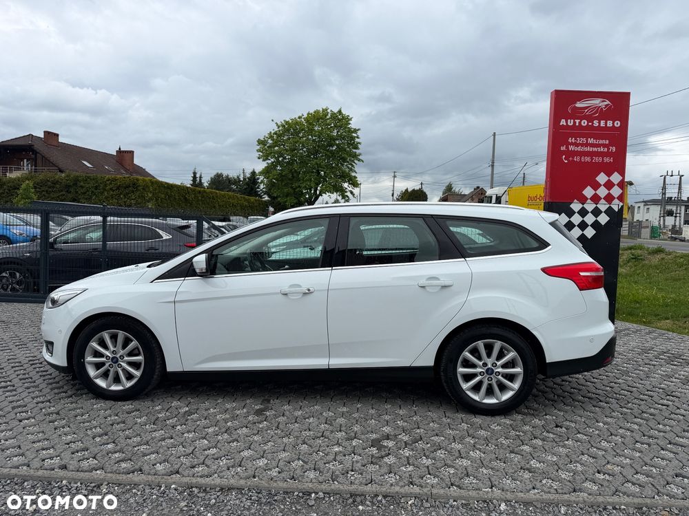 Ford Focus 2.0 TDCi Titanium ASS - 6