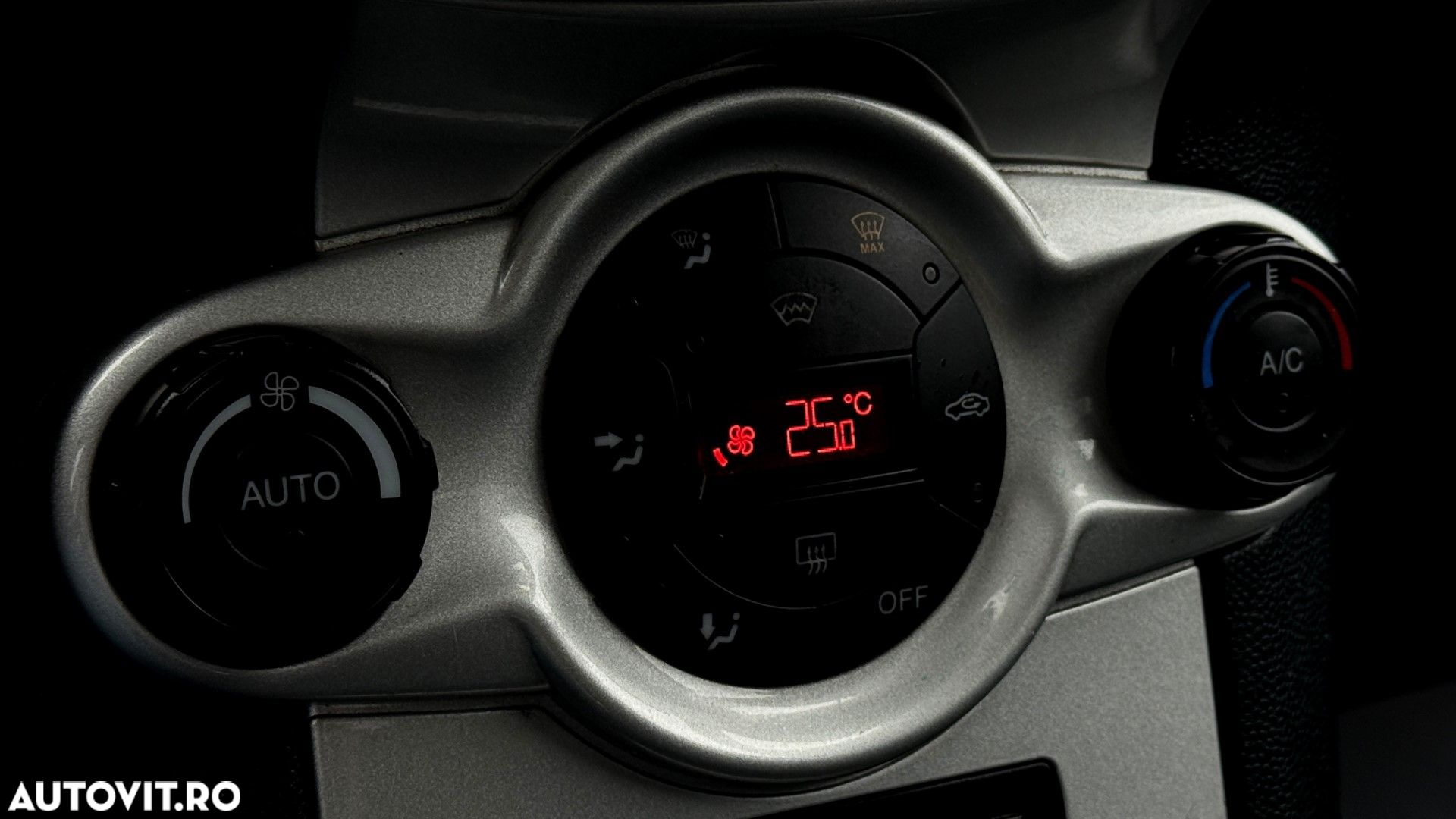 Ford Fiesta - 14