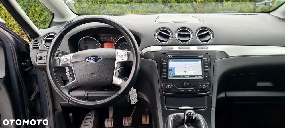 Ford S-Max 2.0 TDCi DPF Titanium - 12