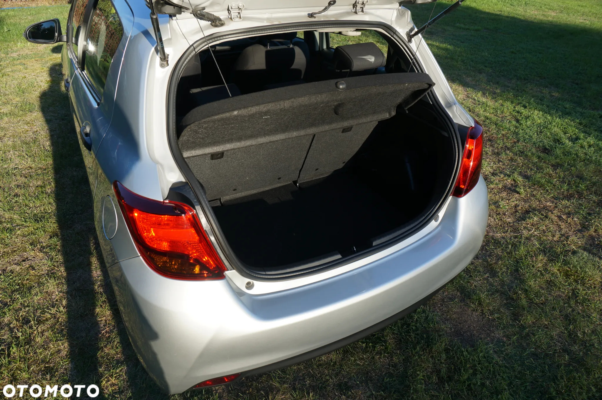 Toyota Yaris 1.0 Active EU6 - 7