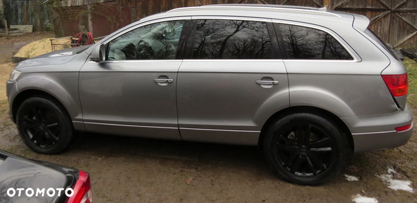 PRÓG SŁUPEK LEWY AUDI Q7 4L