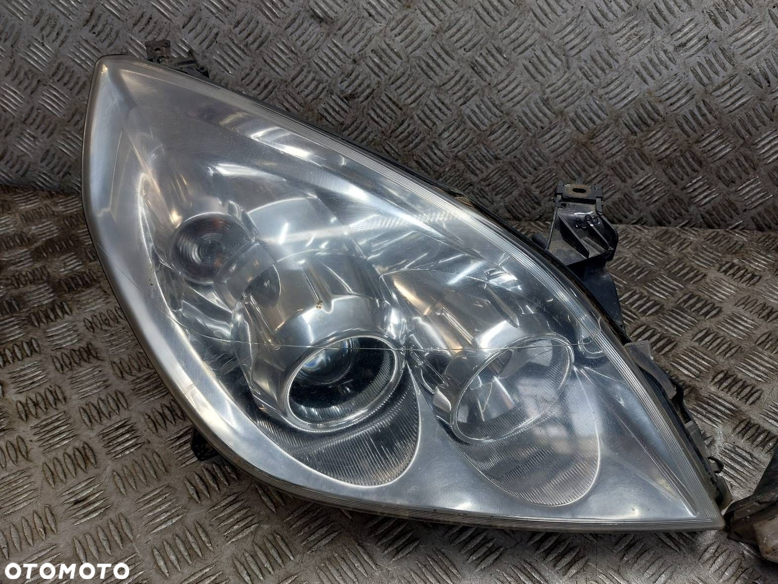 LAMPA LEWY PRZÓD + PRAWY PRZÓD OPEL VECTRA C LIFT EU EUROPA - 2