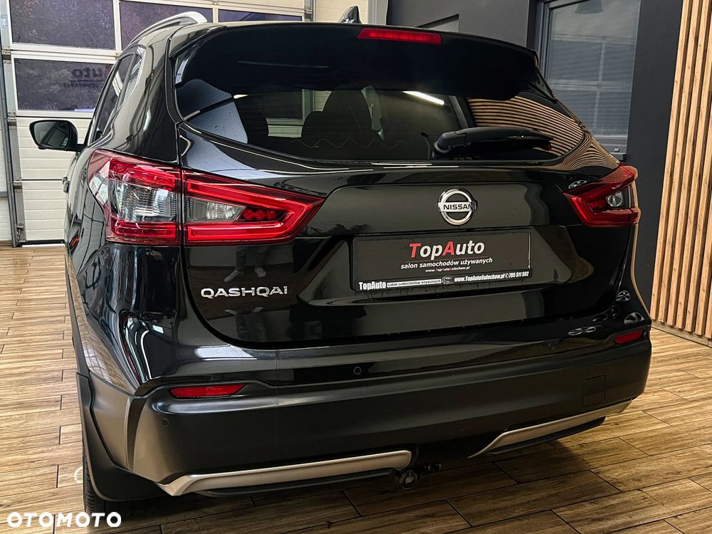 Nissan Qashqai 1.2 DIG-T TEKNA+ - 11