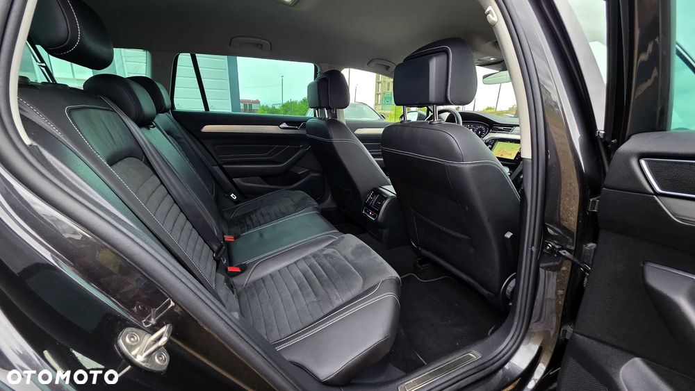 Volkswagen Passat 2.0 TDI Business DSG - 13
