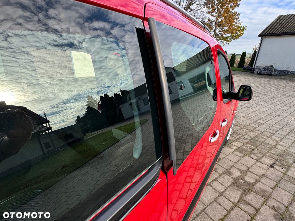 Peugeot Partner Tepee HDi FAP 90 Escapade - 10