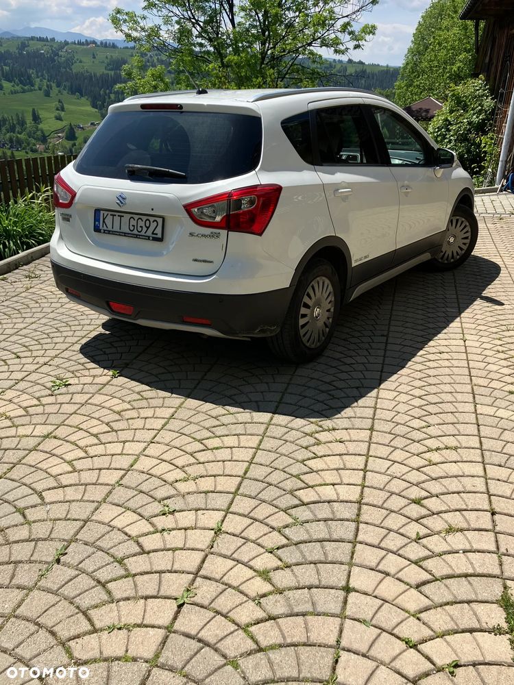 Suzuki SX4 S-Cross 1.6 Comfort - 4
