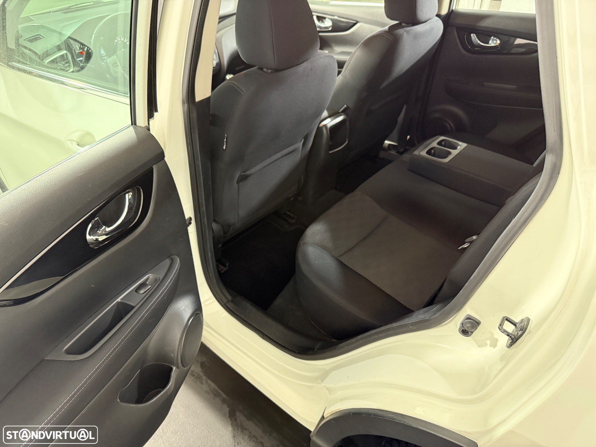 Nissan Qashqai 1.5 dCi Tekna - 14