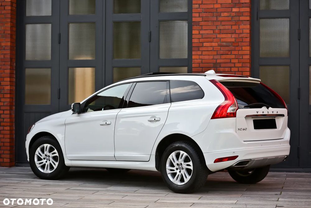 Volvo XC 60 D4 Geartronic Momentum - 12