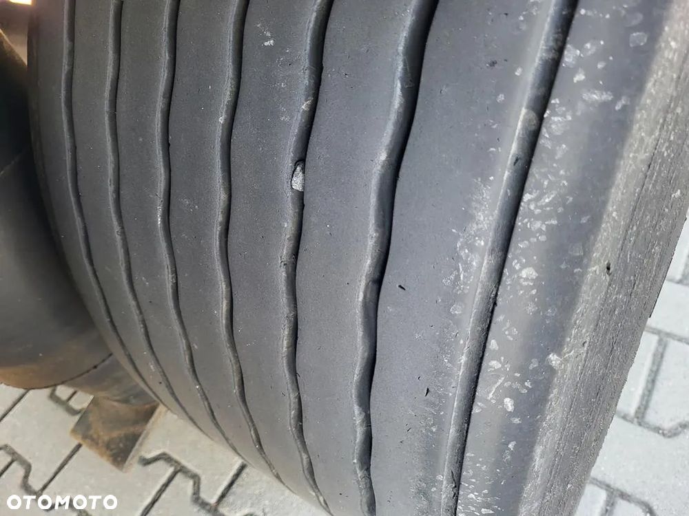 Schmitz Cargobull SCB S3T - 8