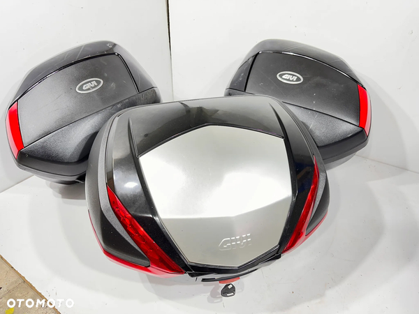 Kufer kufry kpl. Suzuki Gladius SFV 650 Givi V47