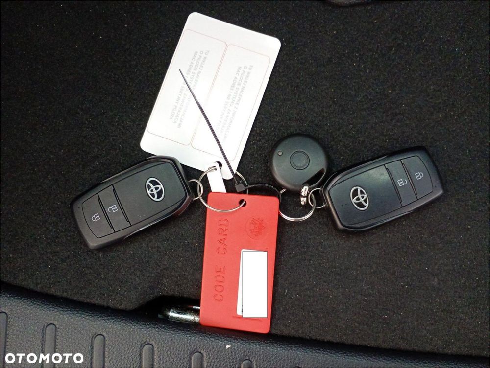 Toyota Corolla 2.0 Hybrid Comfort - 19