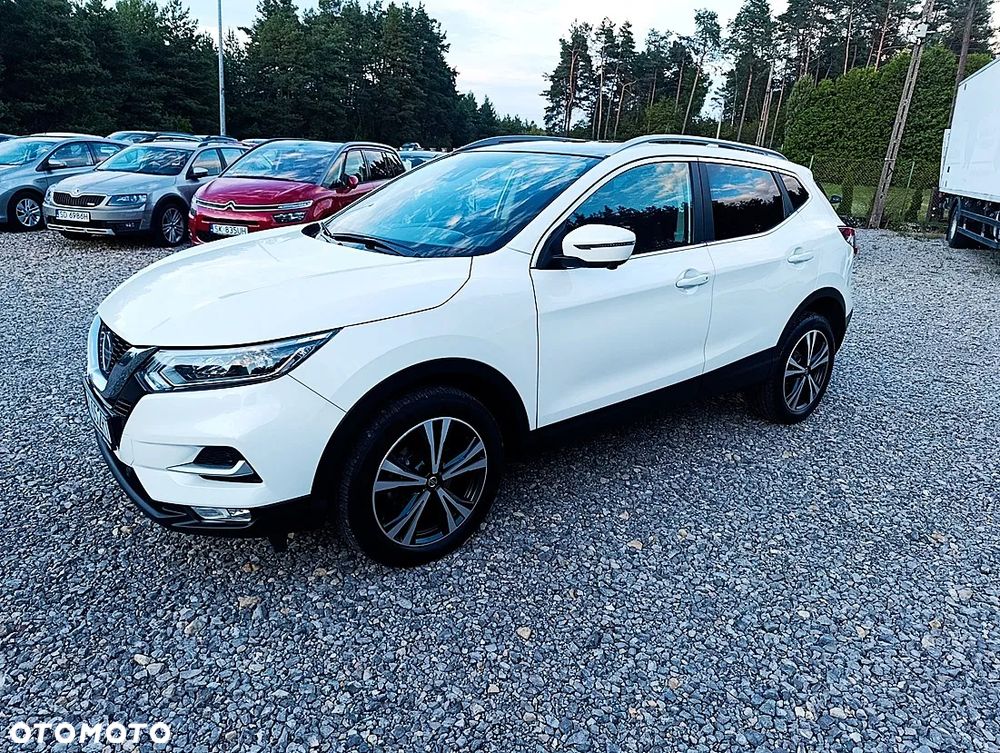 Nissan Qashqai 1.3 DIG-T Tekna DCT - 2