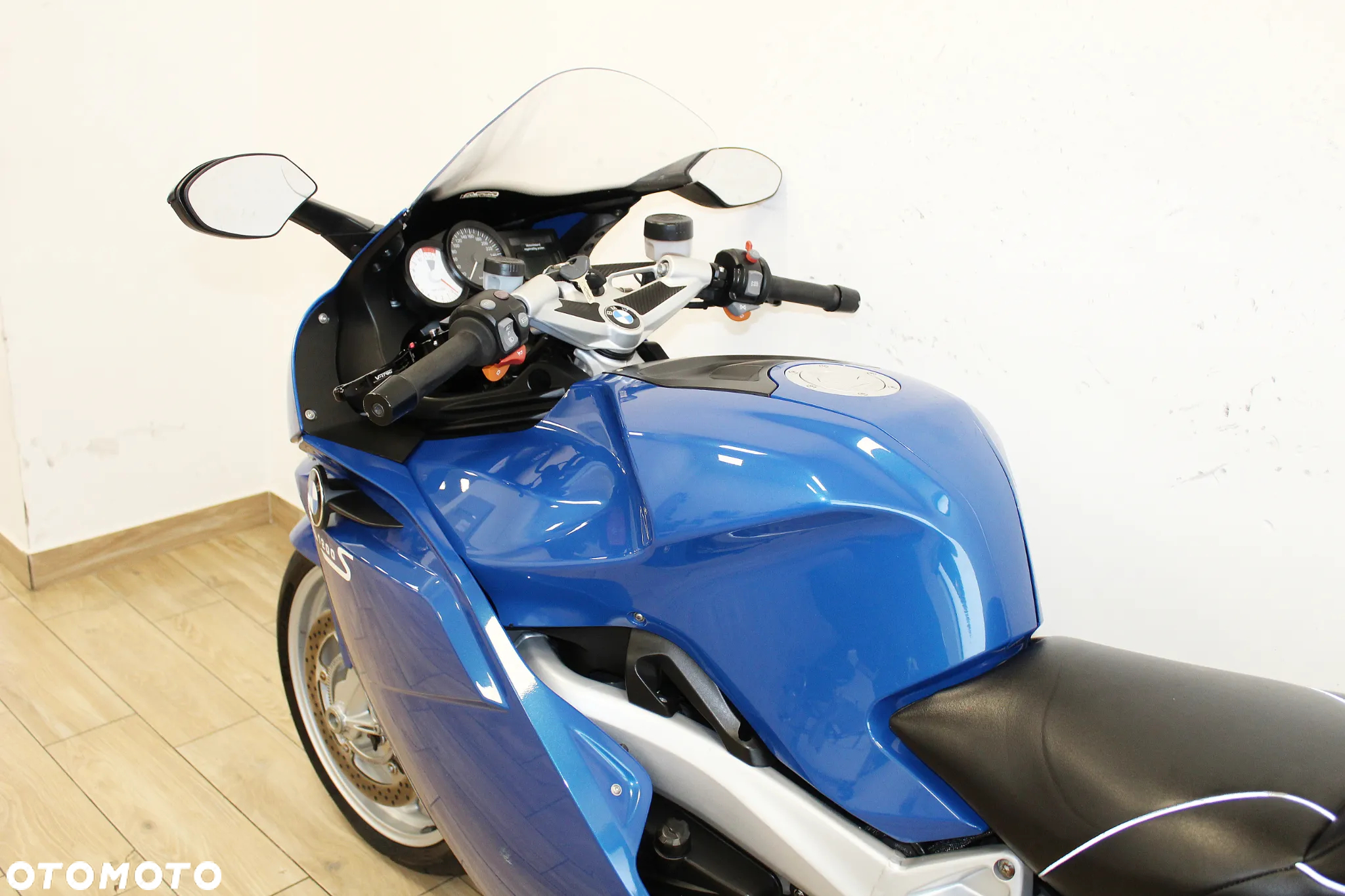 BMW K - 20