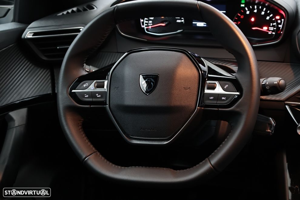 Peugeot 2008 1.2 PureTech Style - 16