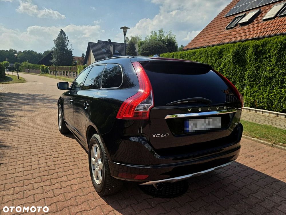 Volvo XC 60 D3 Kinetic - 4