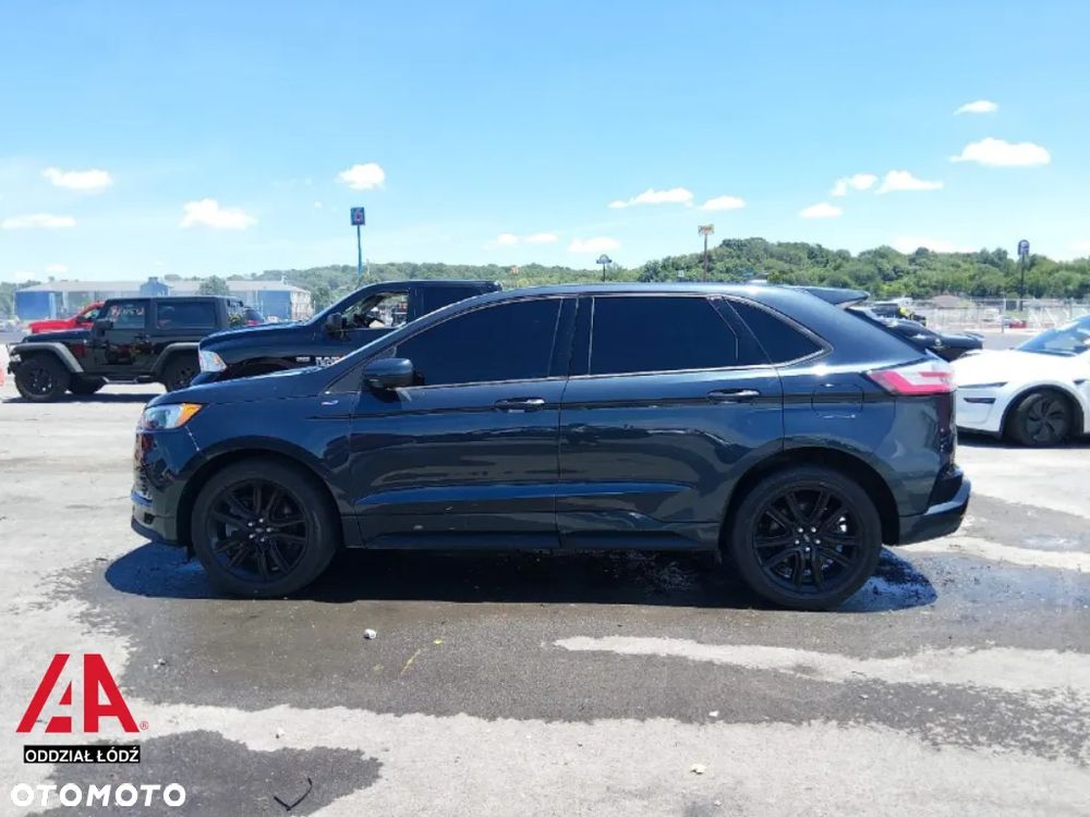 Ford Edge - 9