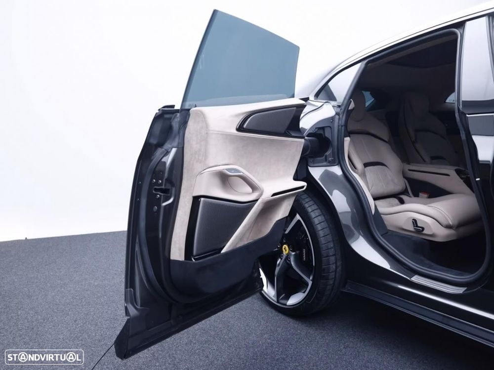 Ferrari Purosangue - 6