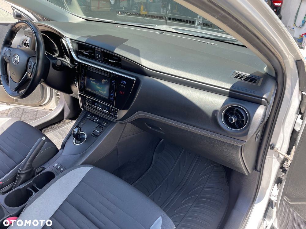 Toyota Auris 1.8 VVT-i Automatik Edition - 17