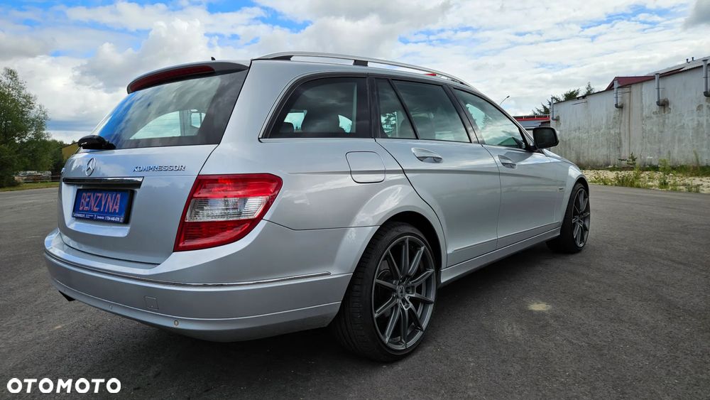 Mercedes-Benz Klasa C 180 Kompressor Elegance - 3