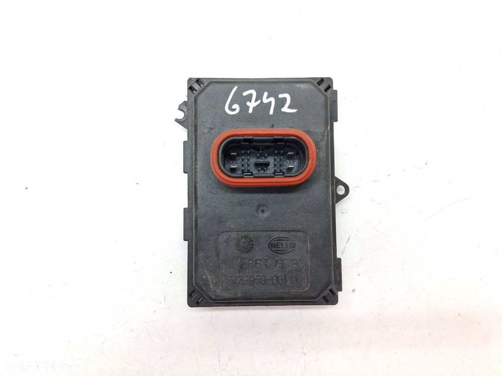 MODUŁ PRZETWORNICA SKRĘTU XENON VW TOUAREG II 7P 8U0941329 - 1