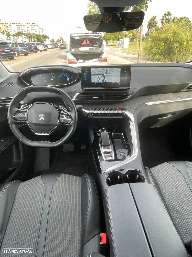Peugeot 3008 225 e-EAT8 Allure - 7