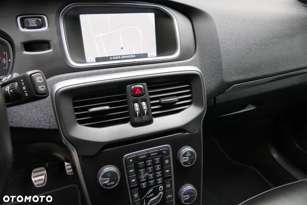 Volvo V40 D4 RDesign - 25