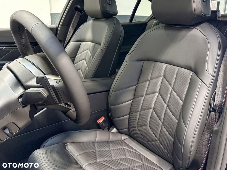 BMW i5 - 6