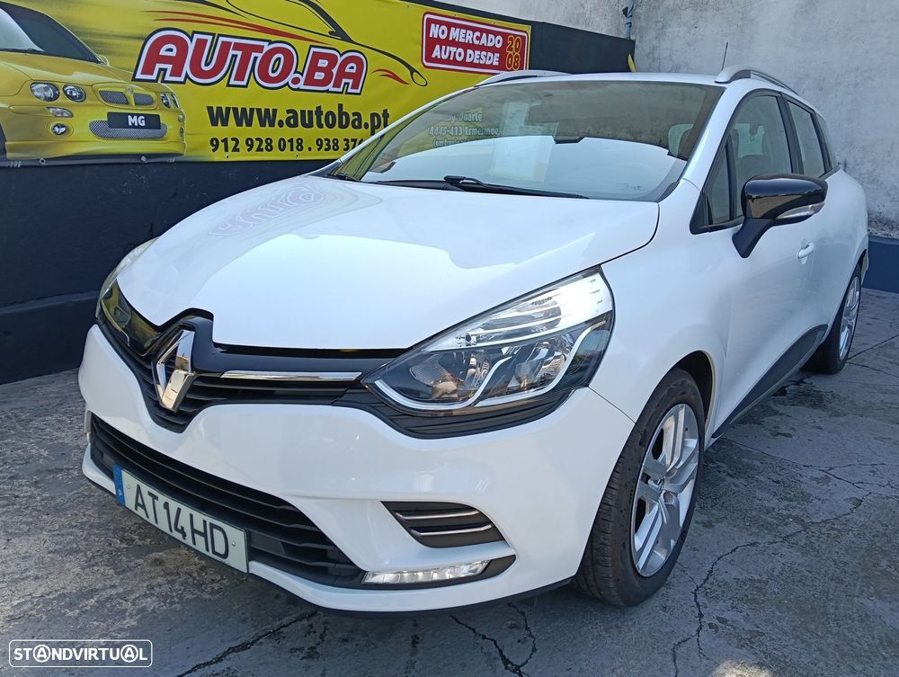 Renault Clio Sport Tourer 1.5 dCi Dynamique S - 1
