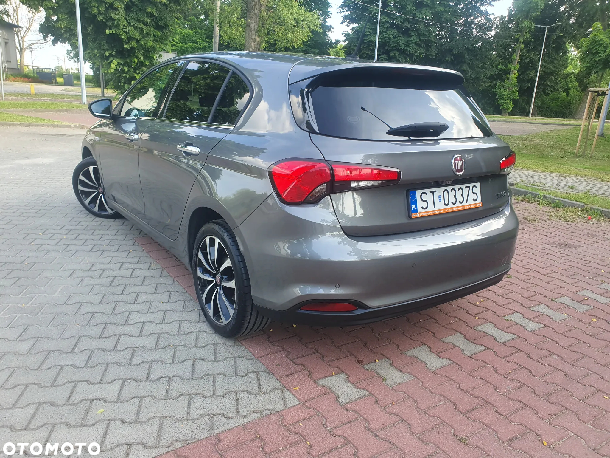 Fiat Tipo 1.6 MultiJet 16v Lounge - 31