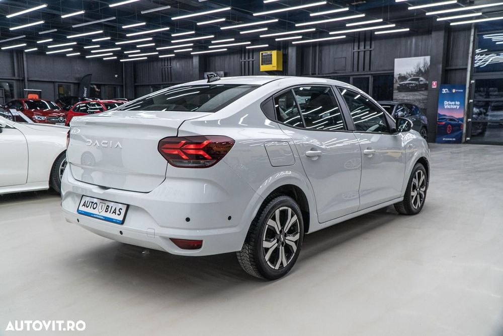 Dacia Logan TCe 90 MT6 Prestige - 8