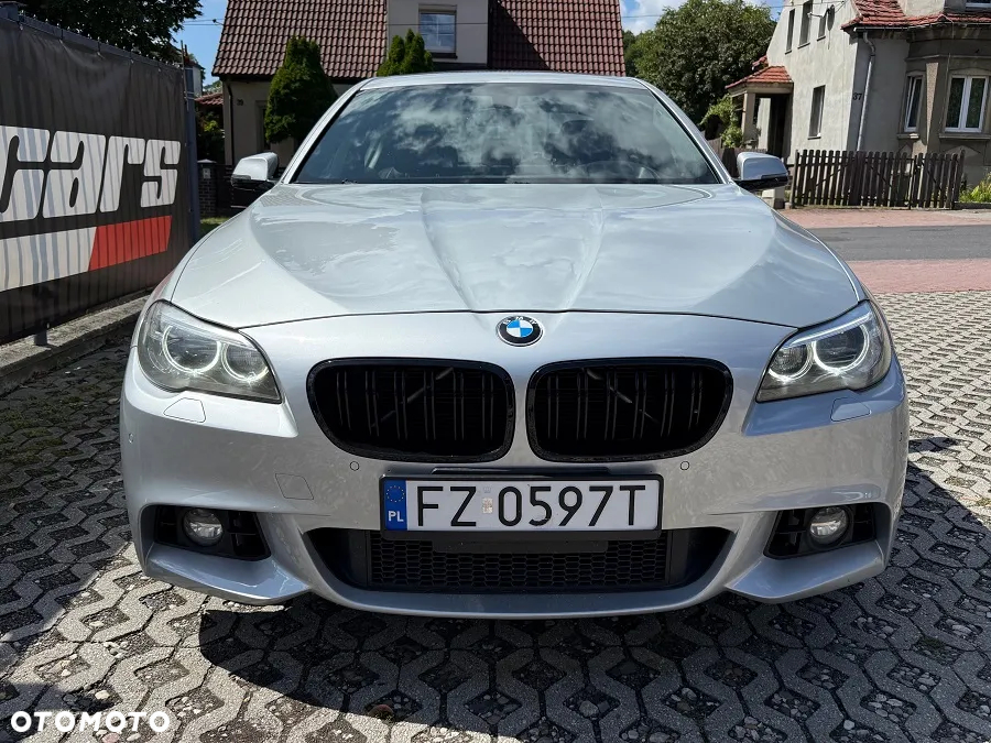 BMW Seria 5 528i xDrive - 3