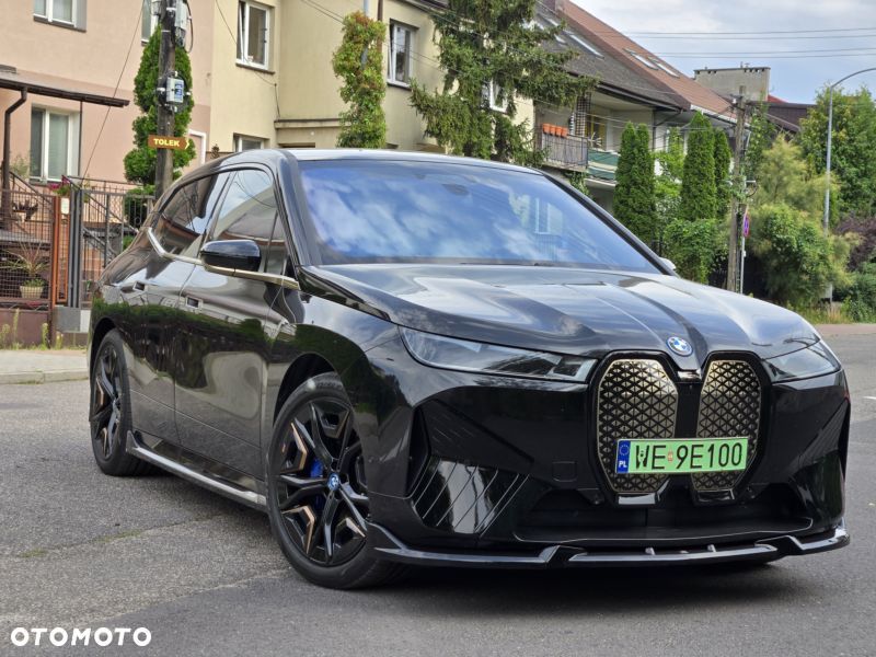 BMW iX xDrive40 76.6kWh Signature - 5