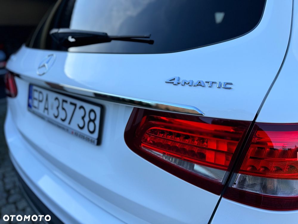 Mercedes-Benz GLC 300 4Matic 9G-TRONIC - 7