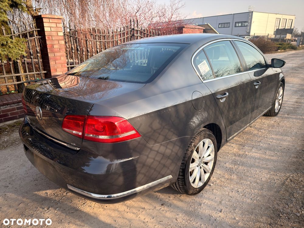 Volkswagen Passat 1.6 TDI BlueMotion - 4