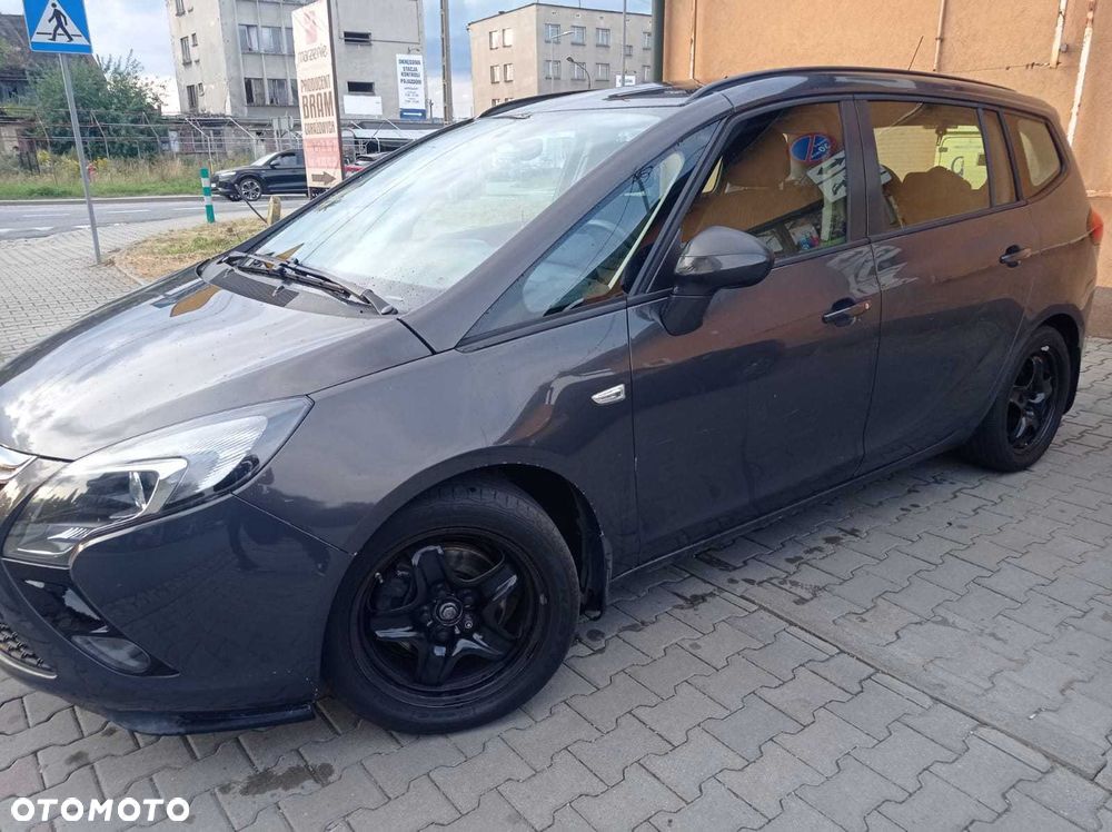 Opel Zafira - 3