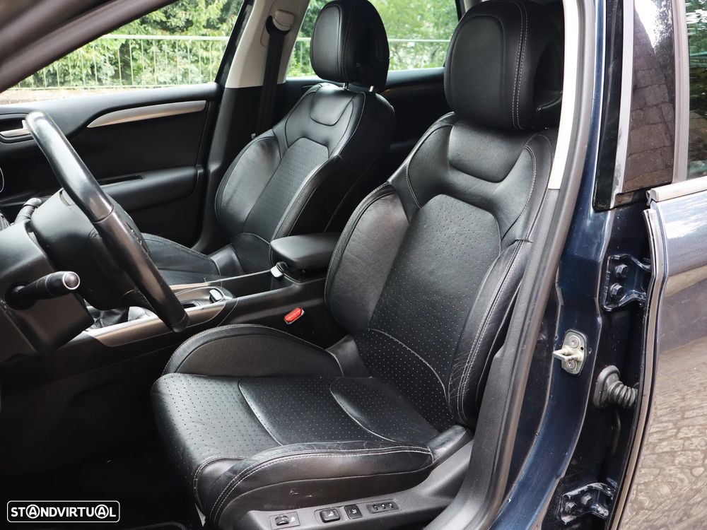 Citroën C4 1.6 HDi Exclusive - 32
