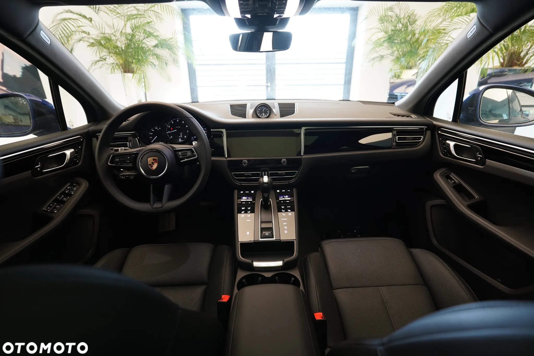 Porsche Macan Standard - 10