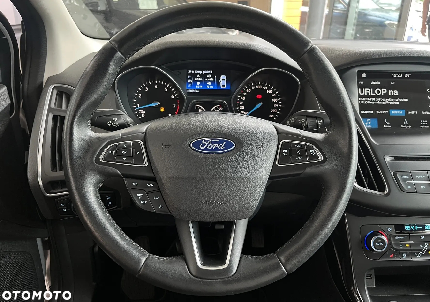 Ford Focus 1.5 EcoBoost Start-Stopp-System TITANIUM - 13