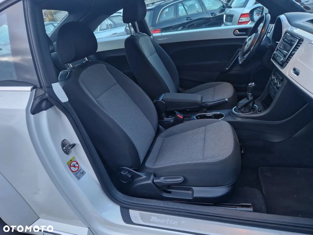 Volkswagen Beetle - 34