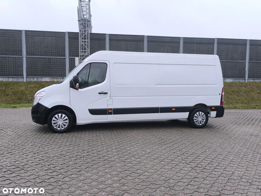 Nissan INTERSTAR - 5