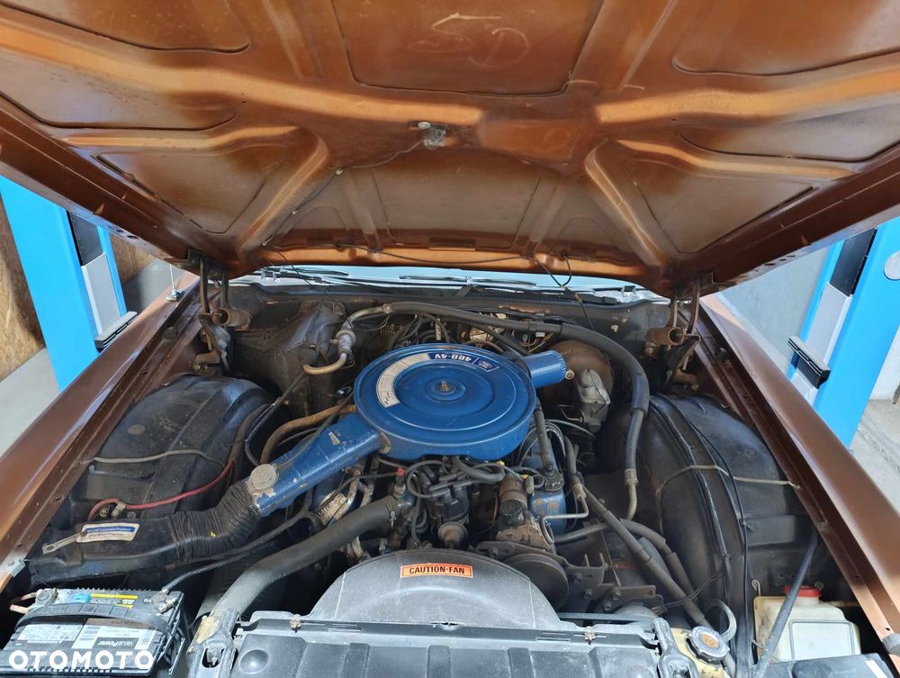 Ford Thunderbird - 8