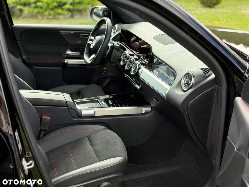 Mercedes-Benz GLB 200 d 8G-DCT AMG Line - 23